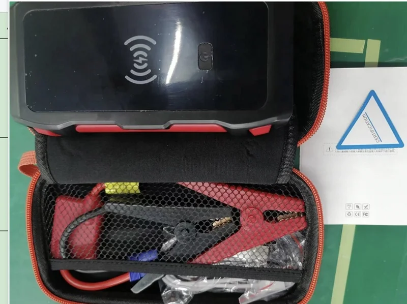 Manufacturer 12V Multi Function Portable Car Jump Starter Device Auto Battery Boost Jump Starter Portable Charger For Sale
