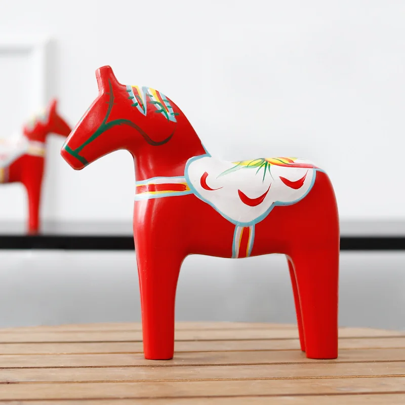 Nordic Style Wooden Red Horse Dala Wooden Horse Wedding Decoration Wooden Red Horse