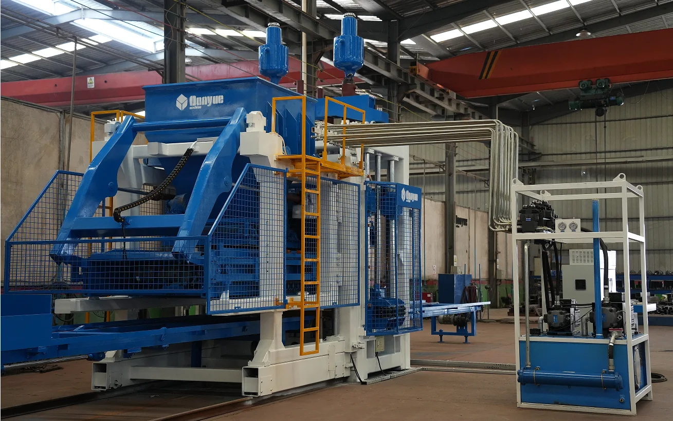 Qt18-15 High Capacity Concrete Block Making Machine Brick Palletizer Bricks Making Machine Block Cuber