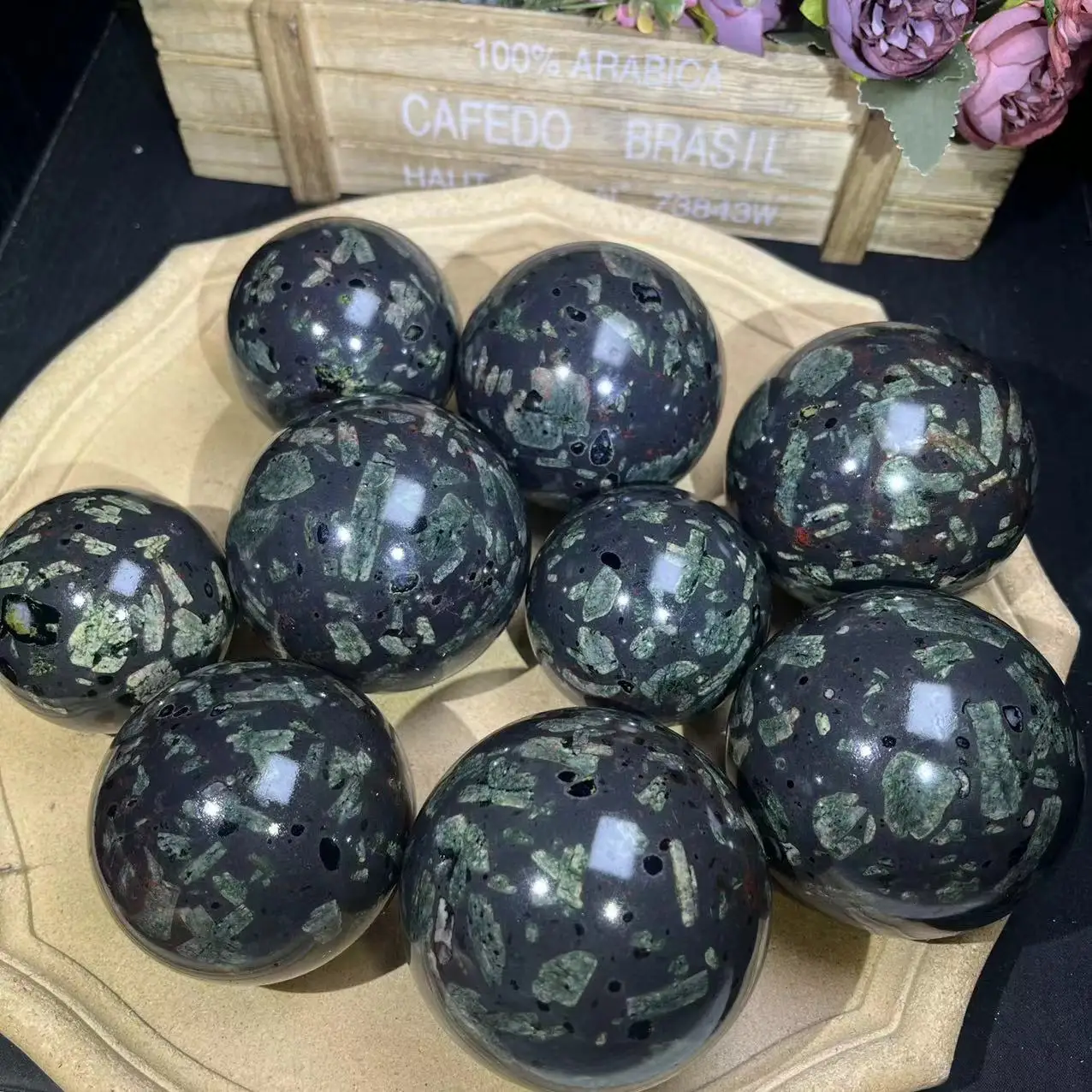 Wholesale Healing Stones Crystal Beautiful Polished Bamboo Leaf Jasper Sphere For Decoration