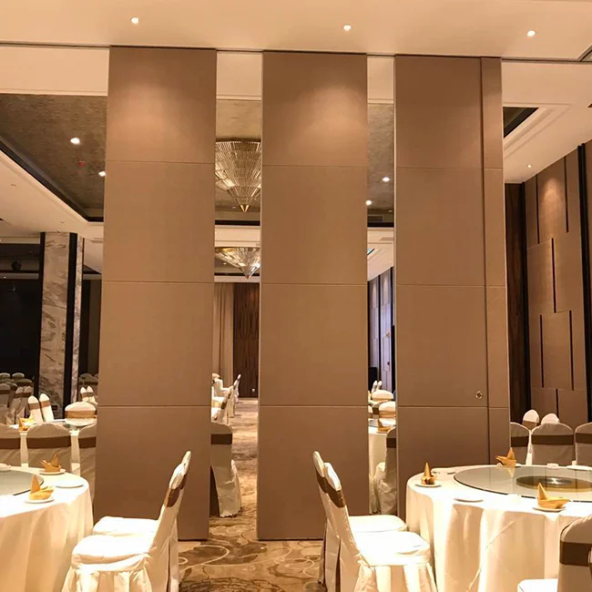 High Quality Cheap New Design  Made In China Good Price Movable Wooden Accordion Partition Wall For Banquet