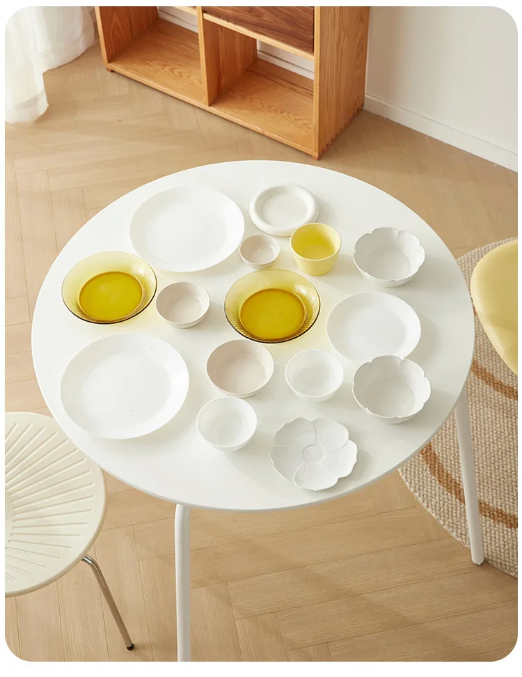 Nordic modern classic round white mid-ancient table for  dining and study living room