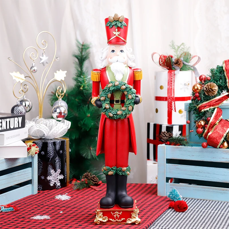 Redeco Hot Sale Classic Resin Walnut Soldier Doll Christmas Nutcracker Figurine Ornament For Home Desktop Decoration