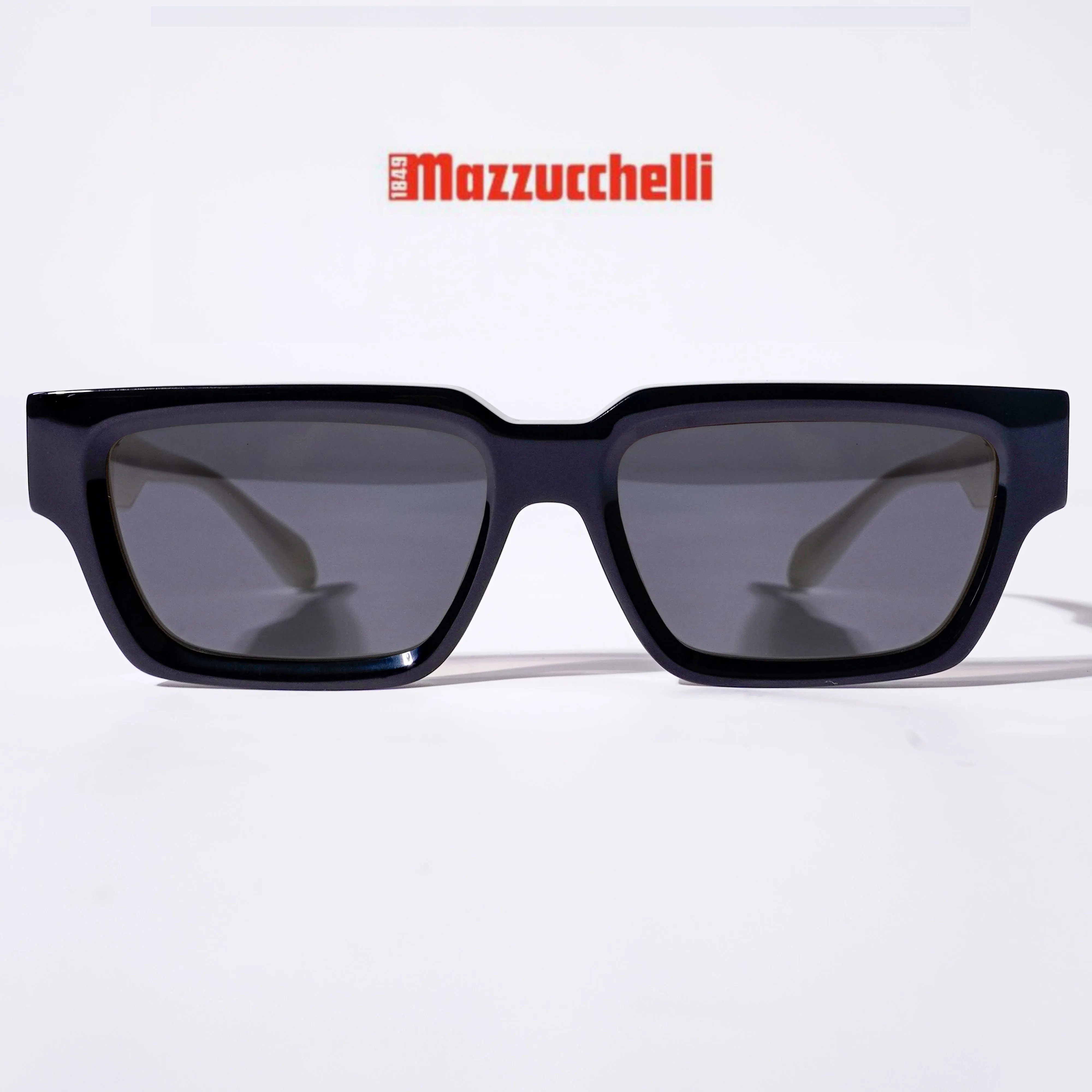 Солнцезащитные очки Mazzucchelli