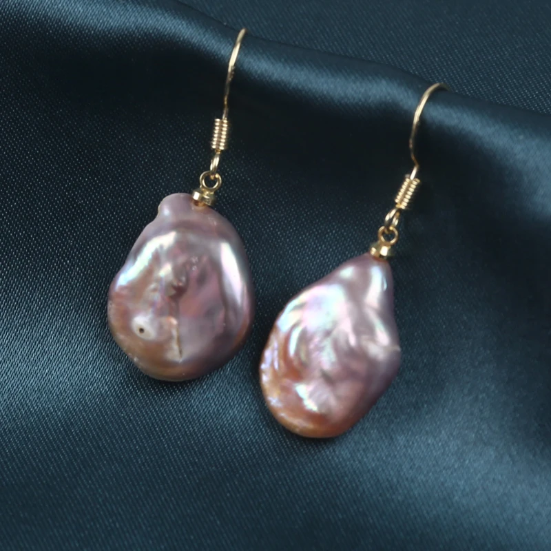 Wholesale Handmade Natural Freshwater Coin Pearl Earring For Ladies