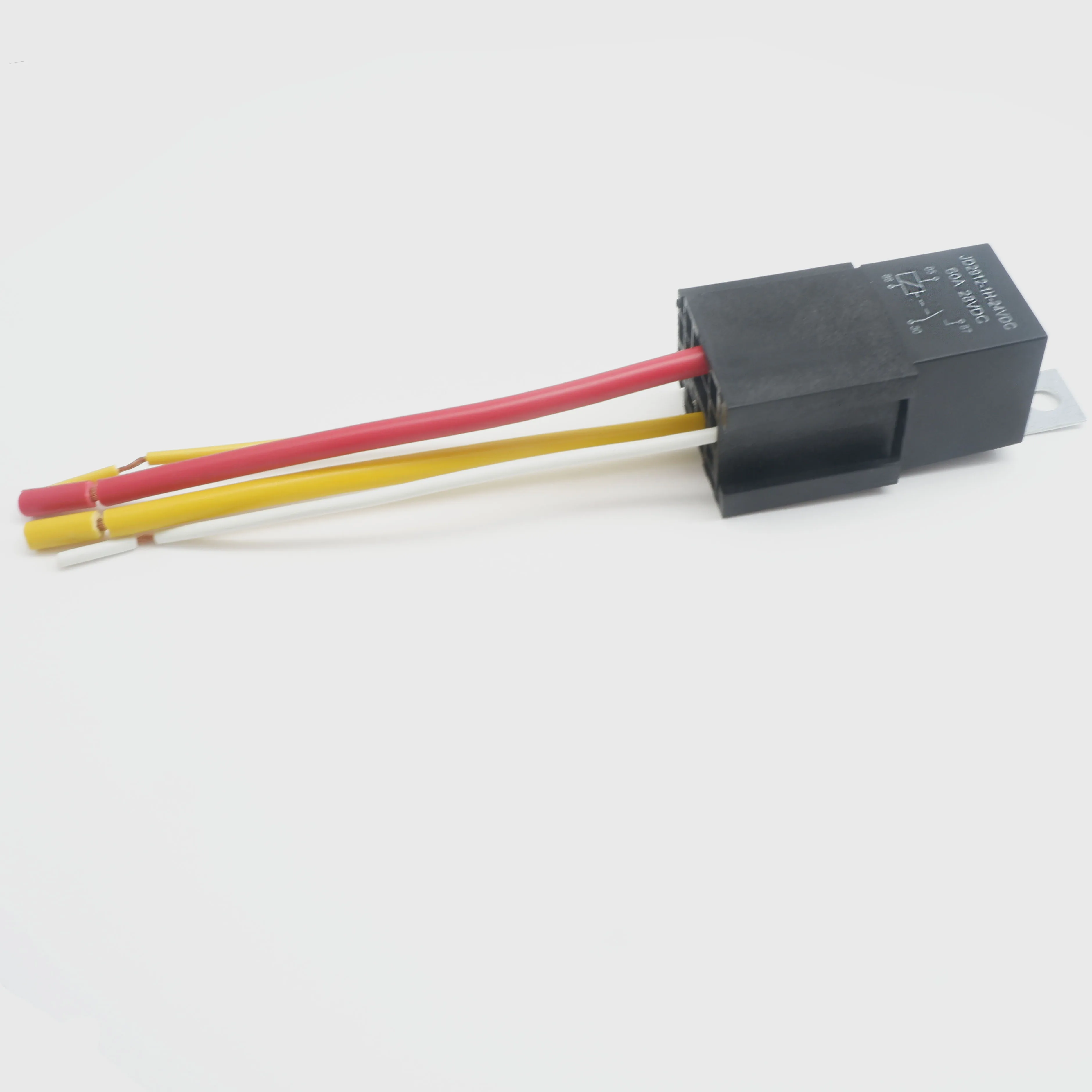 24V Реле 4 pin 60A гнездо