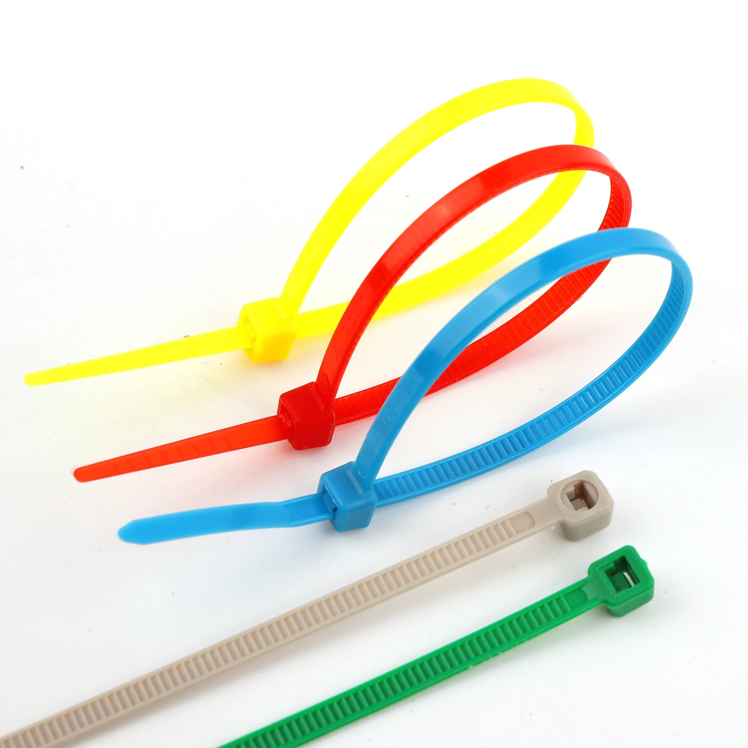 Cable Zip Ties Heavy  Duty 24 inch Plastic Large Long Black Nylon Zip Ties with 180 Pounds Tensile Stren