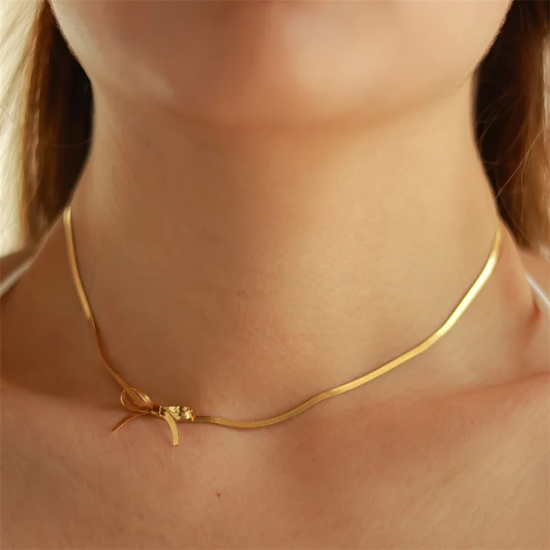 Simple ribbon choker necklace stainless steel trendy non fading gold thin snake chain bow necklace for women