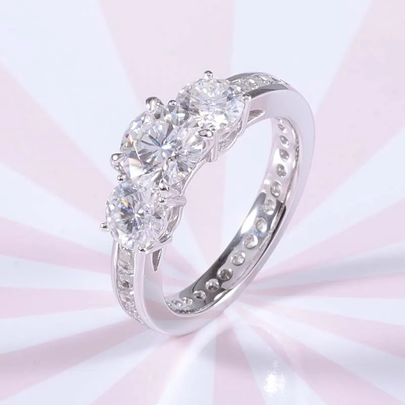 
Moissanite Diamond Ring PT950 VVS Round Brilliant Cut Moissanite Engagement Three Stone Moissanite Rings 