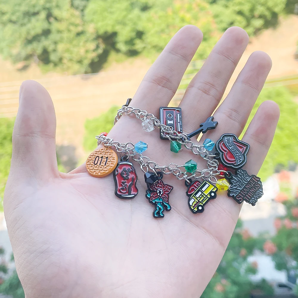 Anime Bracelet Stranger Things Stranger Things Bracelet Cannibal Flower Guitar Phonograph Pendant Alloy Bracelet