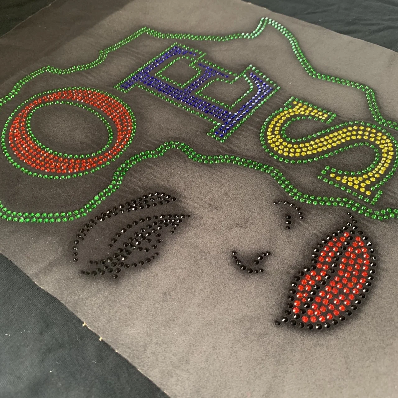 Fashion Bling OES Hot Fix Rhinestone Transfer Custom Rhinestone Iron on Transfer Rhinestone Motifs for Shirt