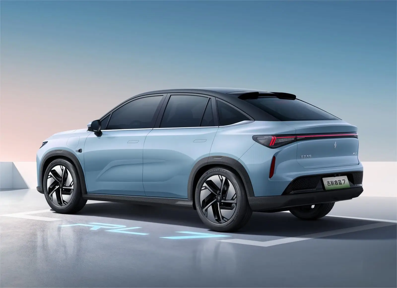 Factory Wholesale China Hot Sale Geely Livan 7 Ruilan Cheap 5-Door 5-Seat Petrol Used Auto SUV Car