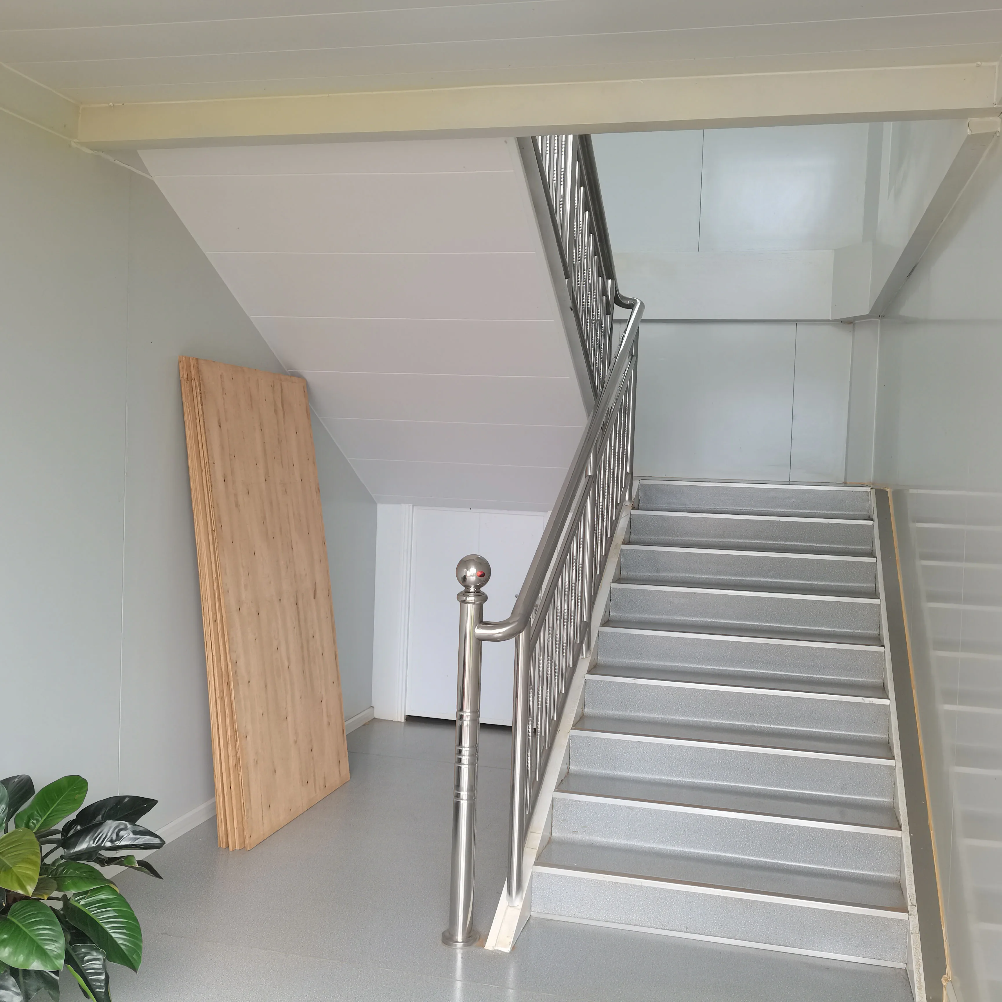 Fast Build Prefabricated House Container Office Modular Container House Detachable Modern Hotel