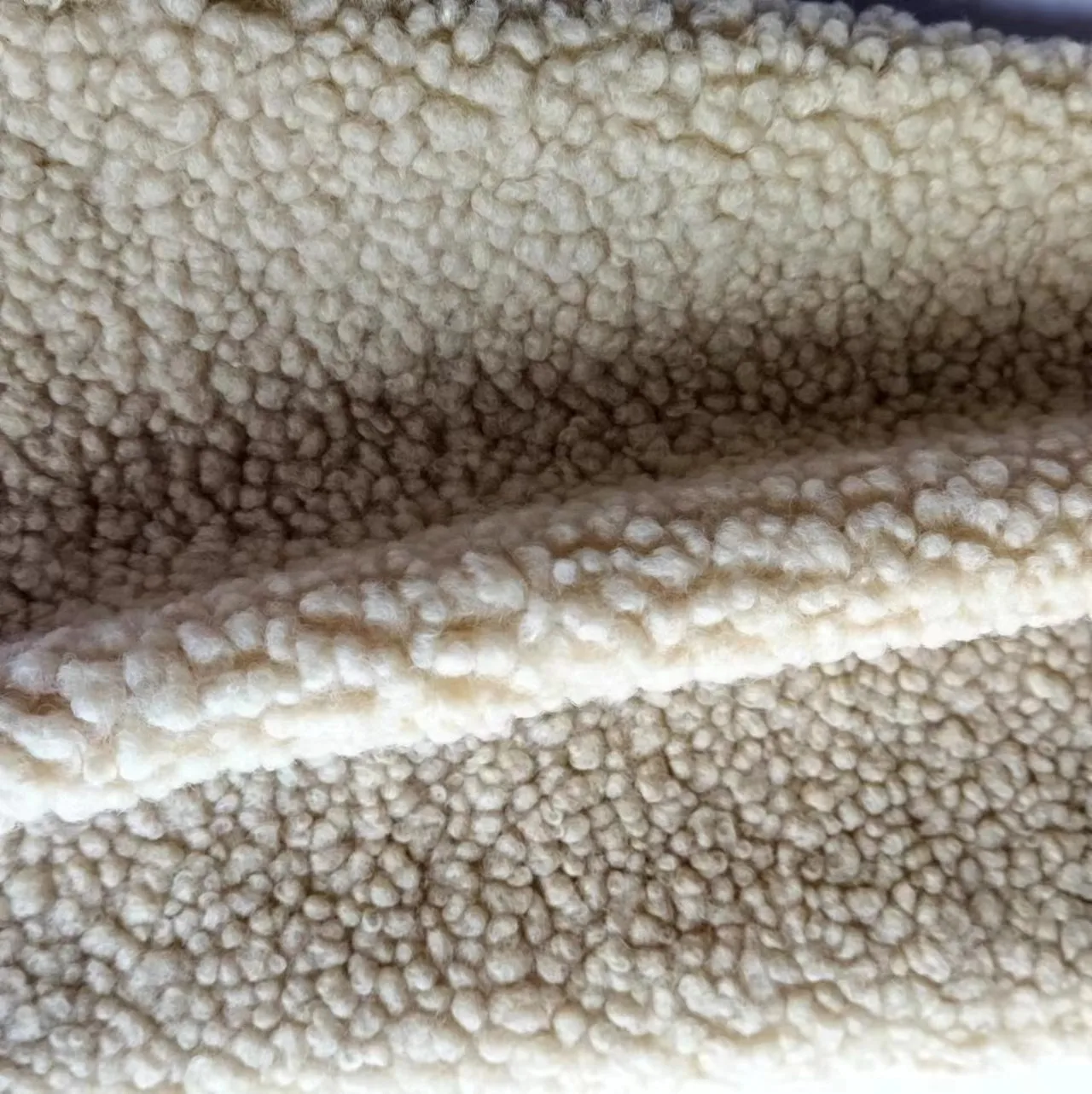 Хит продаж, высококачественная ткань sherpa 700 г против пламени для домашнего экстиля и пальто