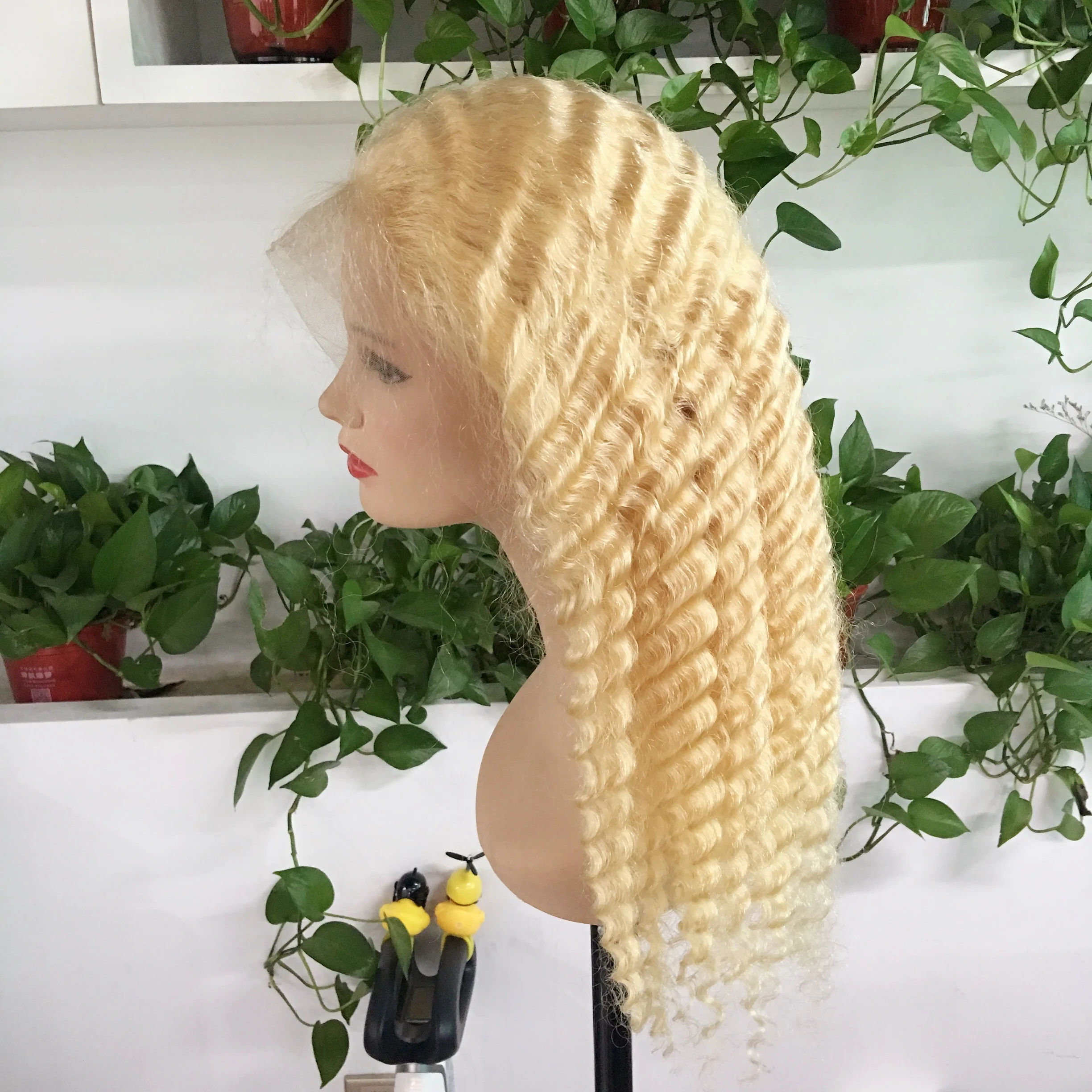 #613 Blonde Deep Wave Wigs  Remy Brazilian Human Hair Lace Frontal Wigs Pre Plucked Honey Blonde  Lace Wigs With Baby Hair