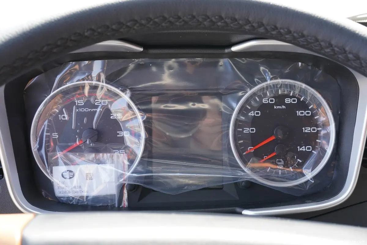 FAW Jiefang J6P Heavy Truck 6X4 Pure Electric Replacement Tractor Camera 10 Automatic 3 Ton Used Truck 2005 to 2008 Model Euro 6