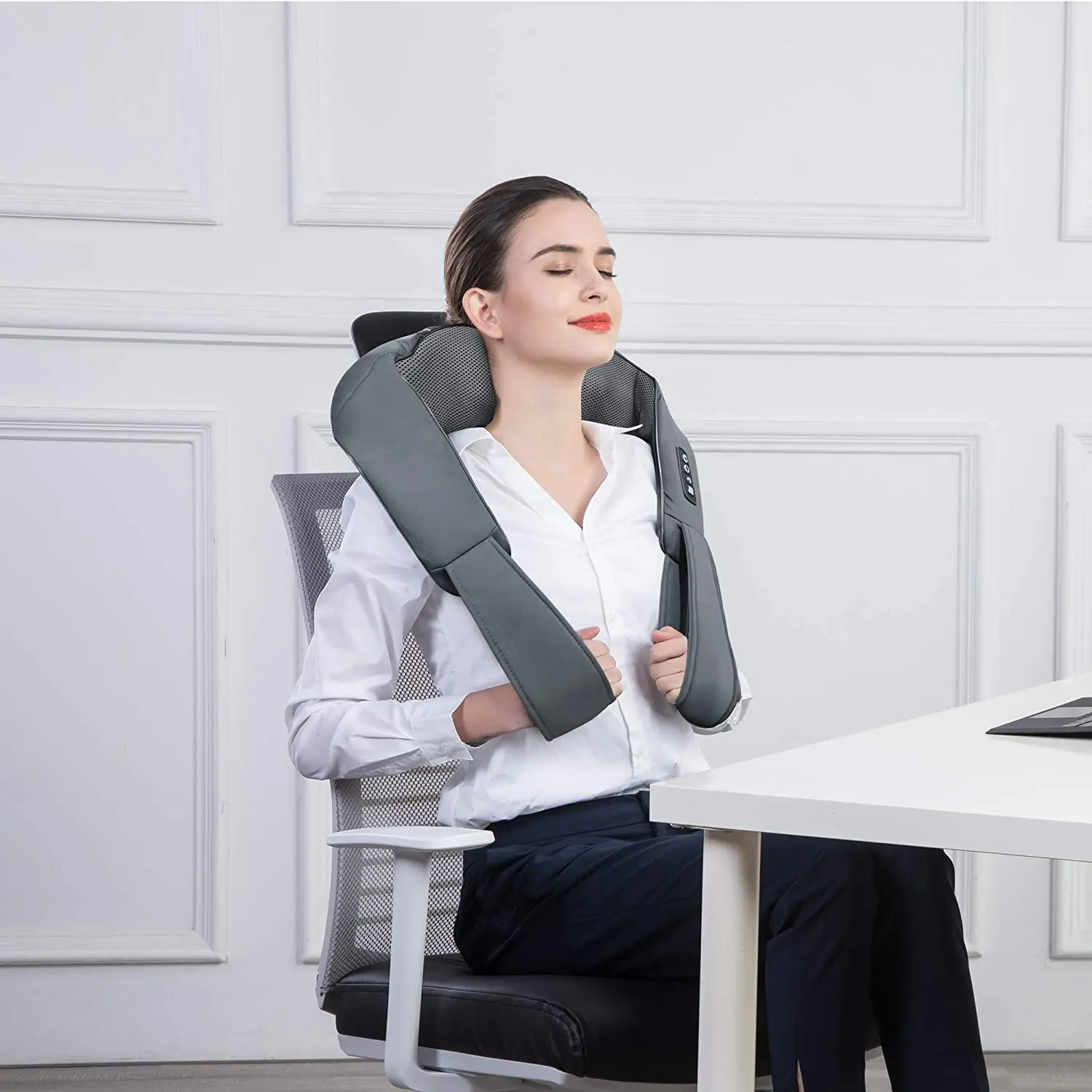 hyperic cervical shoulder blade massage pain relief relaxer with heating for shoulders elbows knee joints leg