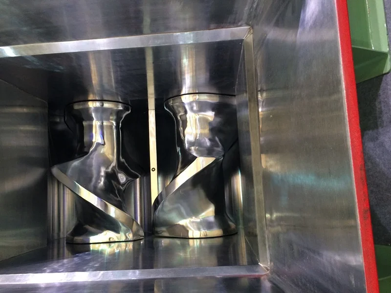 Машина для замешивания резины 75 л/резиновый замешиватель