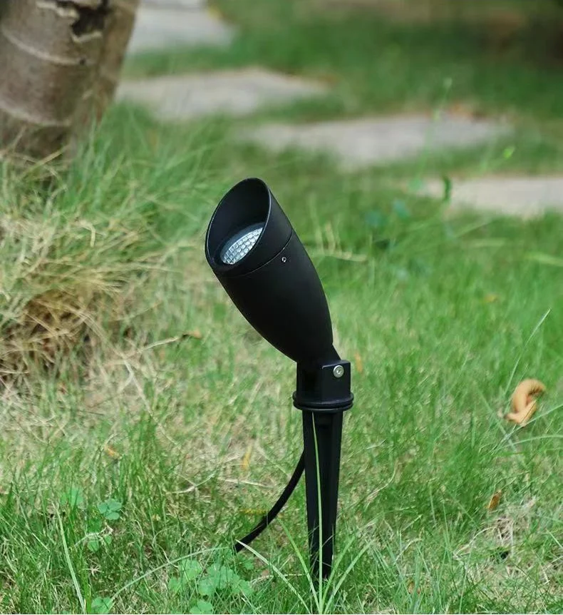 Outdoor waterproof  garden mud insertion projection light tree shooting light Plug in LED tree shooting light