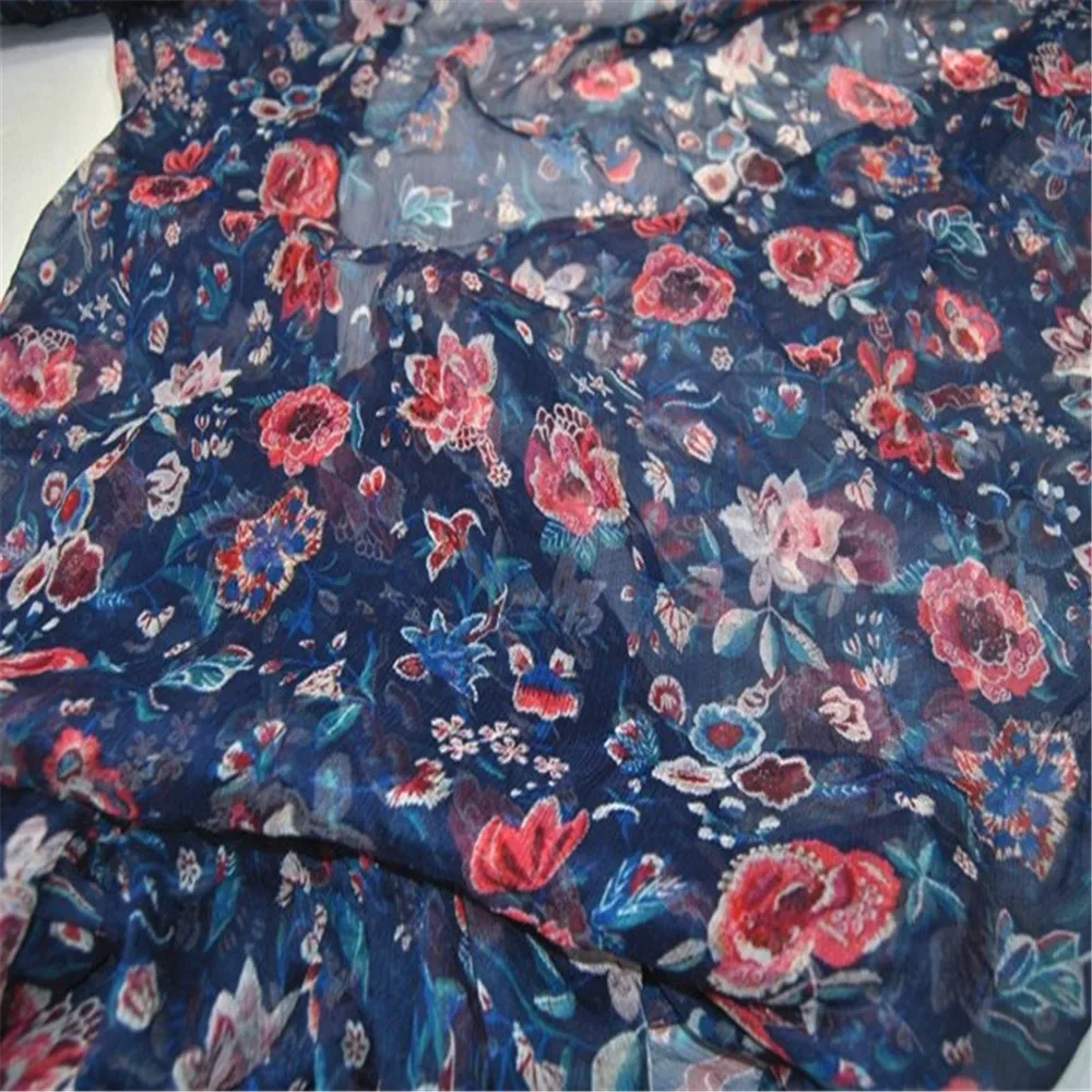 Fashion Blue Floral Printed Soft 100% Pure Silk Crinkle Chiffon Fabric for Spring Long Dress