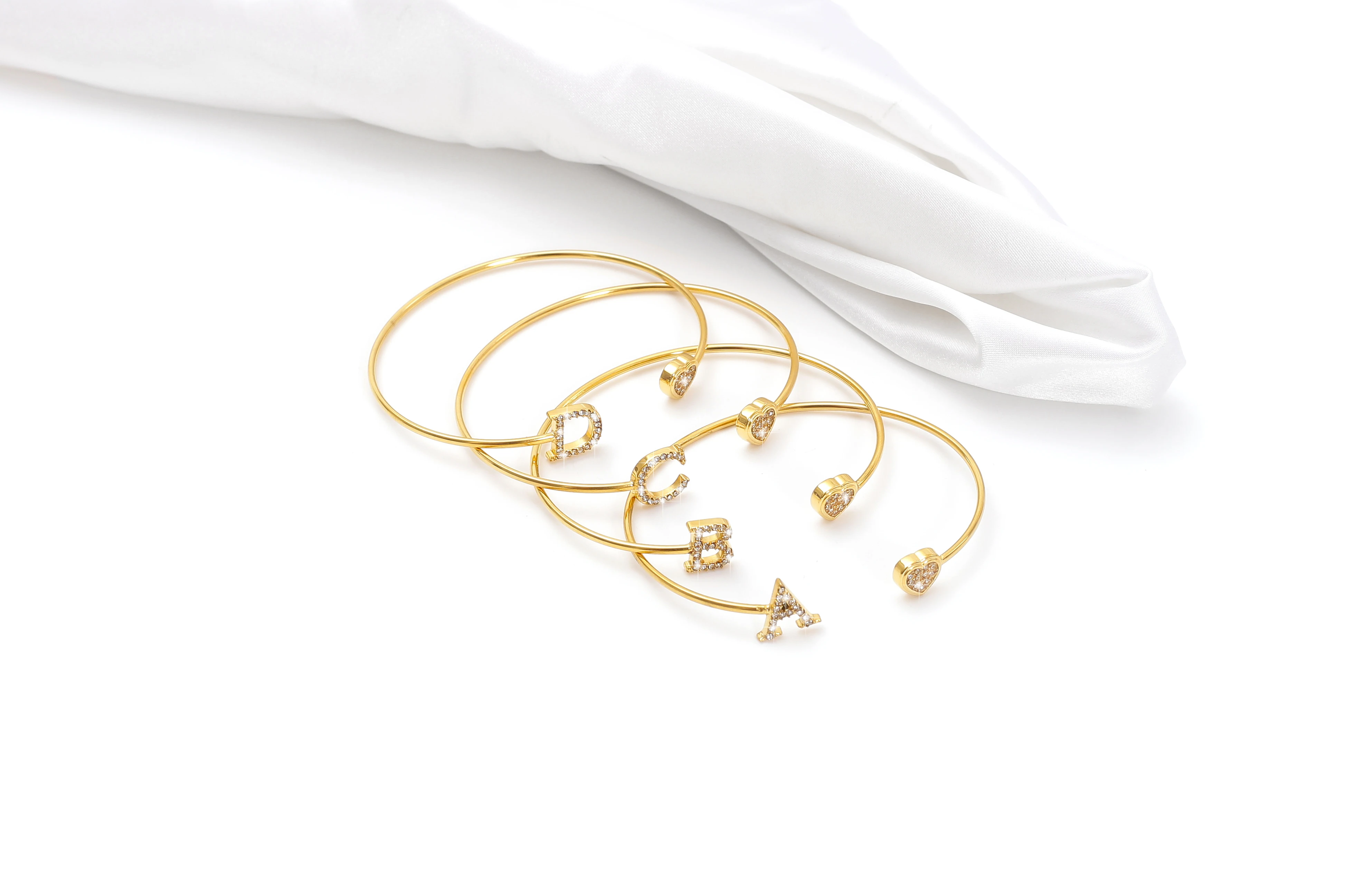 Wholesale factory stainless steel heart-shaped  bracelet Dating/fashion item/street photo