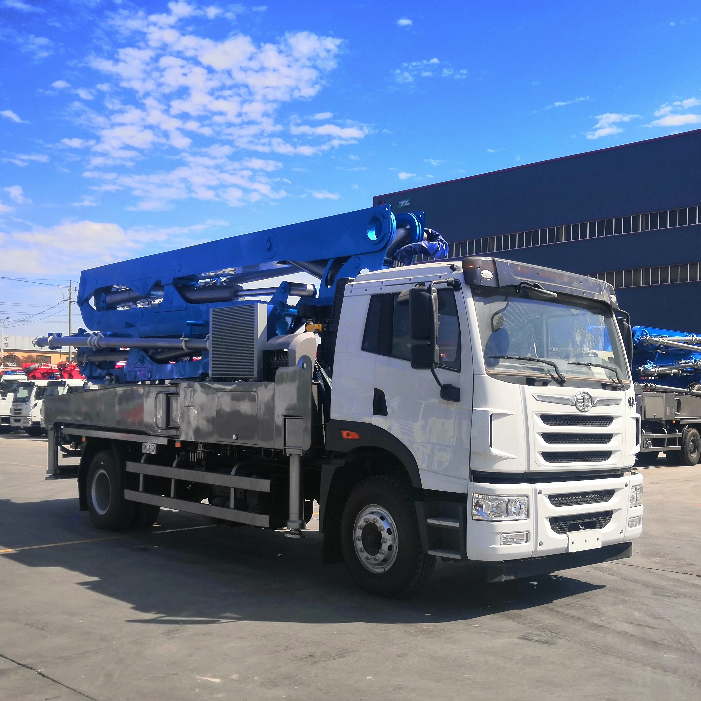 JIUHE Factory Price Cement Concrete Pump 25m 30m Cement Concrete Pump Truck