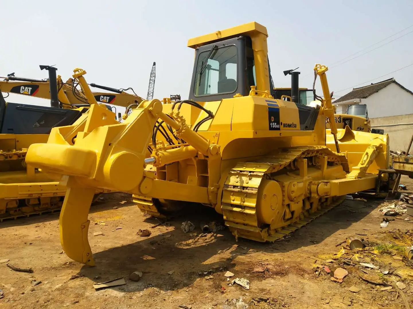 komatsu d155ax-5 (1).jpg