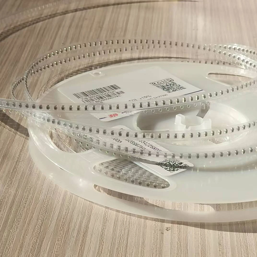 1206(3216)SMD capacitor Y5V 3.2*1.6*0.8 10uf large capacity Can replace low-capacity aluminum electrolytic capacitors