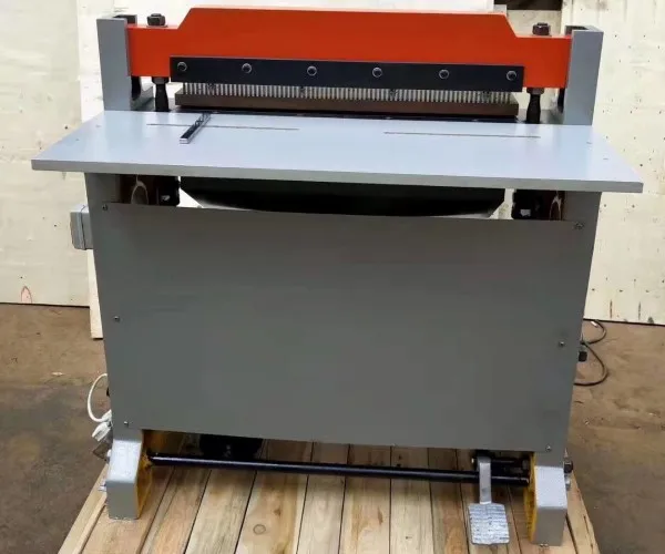 4800 times/hour Semi automatic Punching machine hole punching machine for paper
