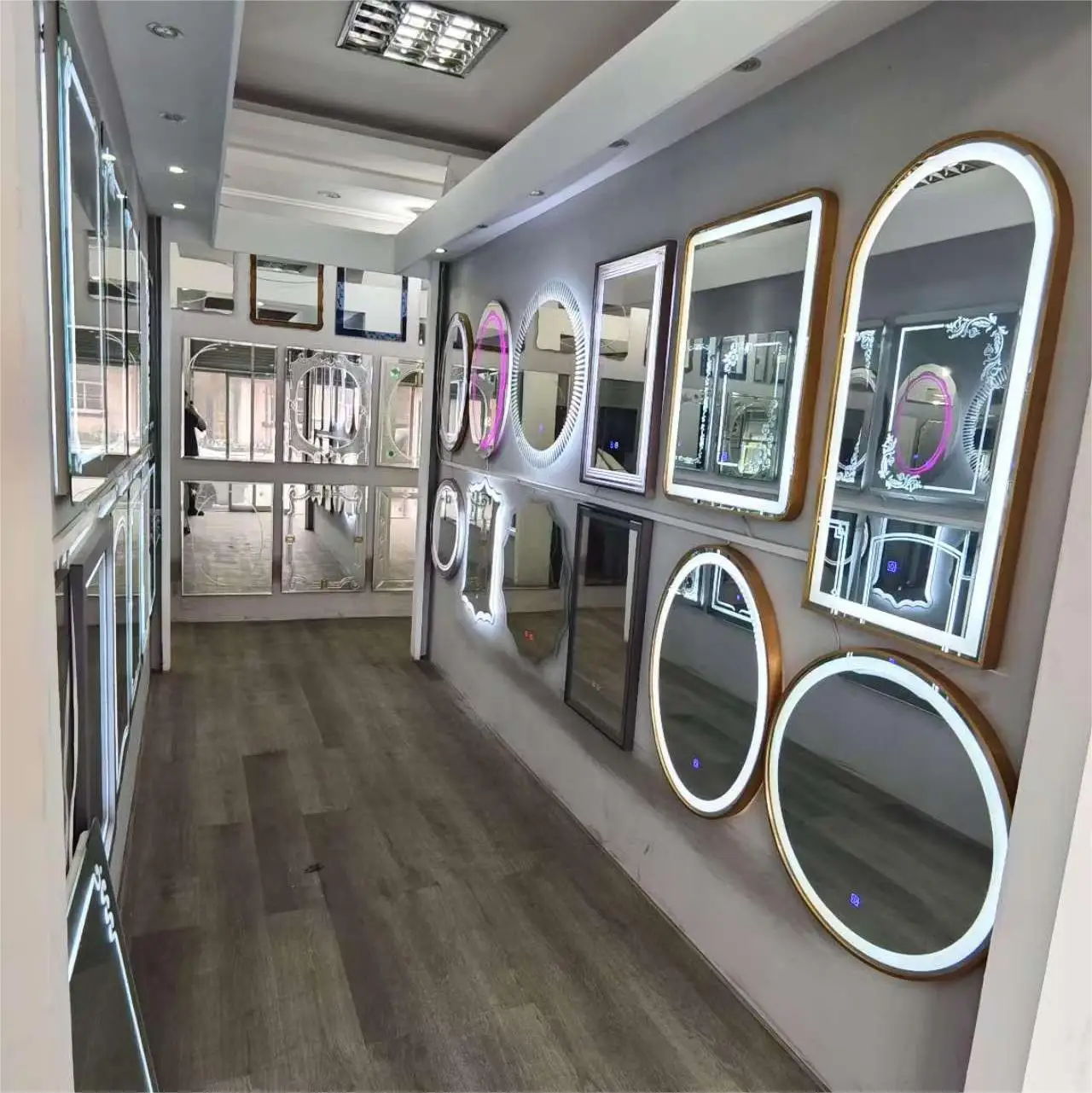 Functionality Smart Bathroom Touch Switch Screen Mirror Glass  Washroom Led Light Wall Bath Mirror