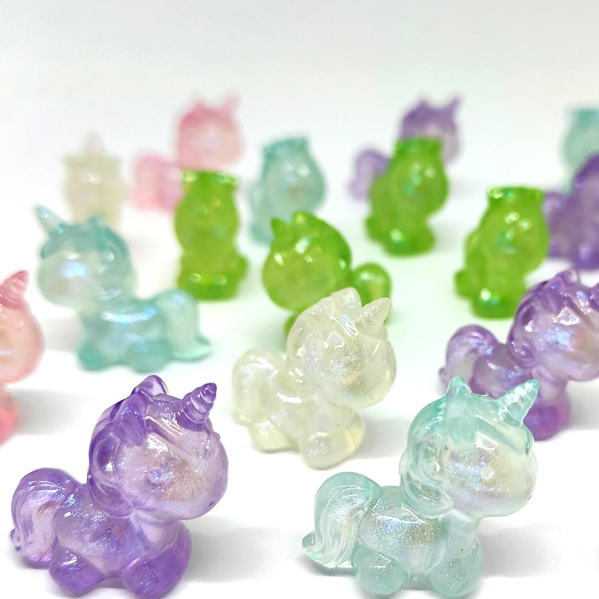 180pcs/bag Cute Pony Unicorn Shape Acrylic Perforated Beads Multi-Colored Bag Pendant Mobile Phone Chain Accessories Jewelry