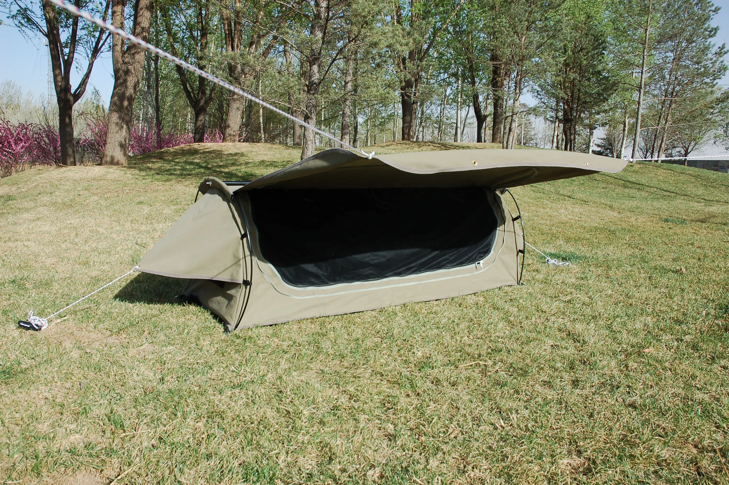 Arcadia 4X4 off road outdoor camping comfortable swag canvas tent