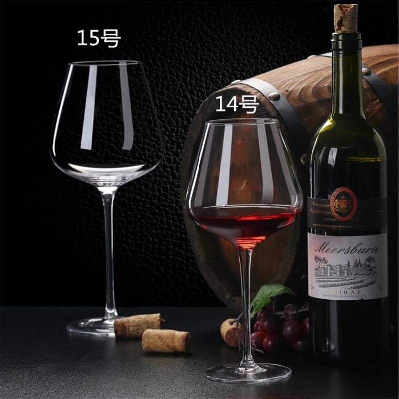 Christmas wholesale Mr and Mrs set of 2 wine glasses set wedding gift stemless wine glass with gift box