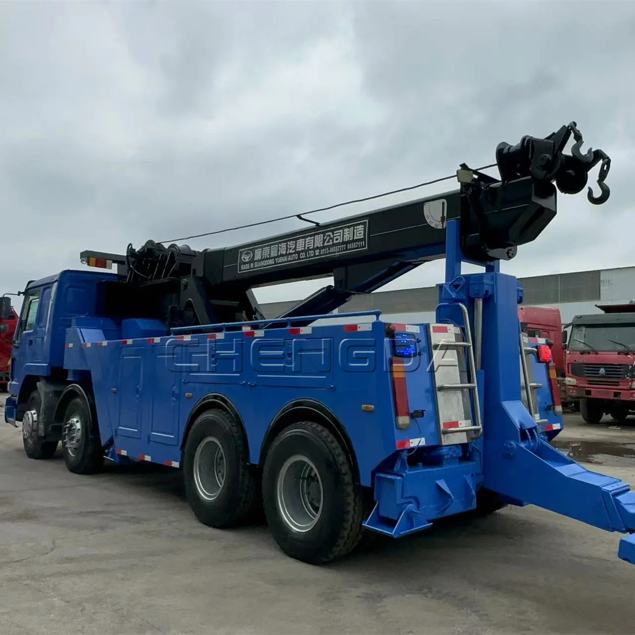 Sinotruck Howo 8x4 25 тонн подержанного оборудования эвакуаторы для продажи в Ботсване