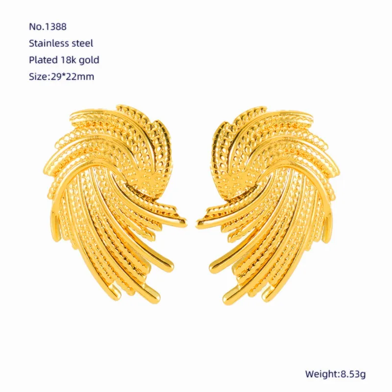 Fashion Stud Earring 18k Gold Color Plated Stainless Steel Earring Jewelry For Woman Daily Wear