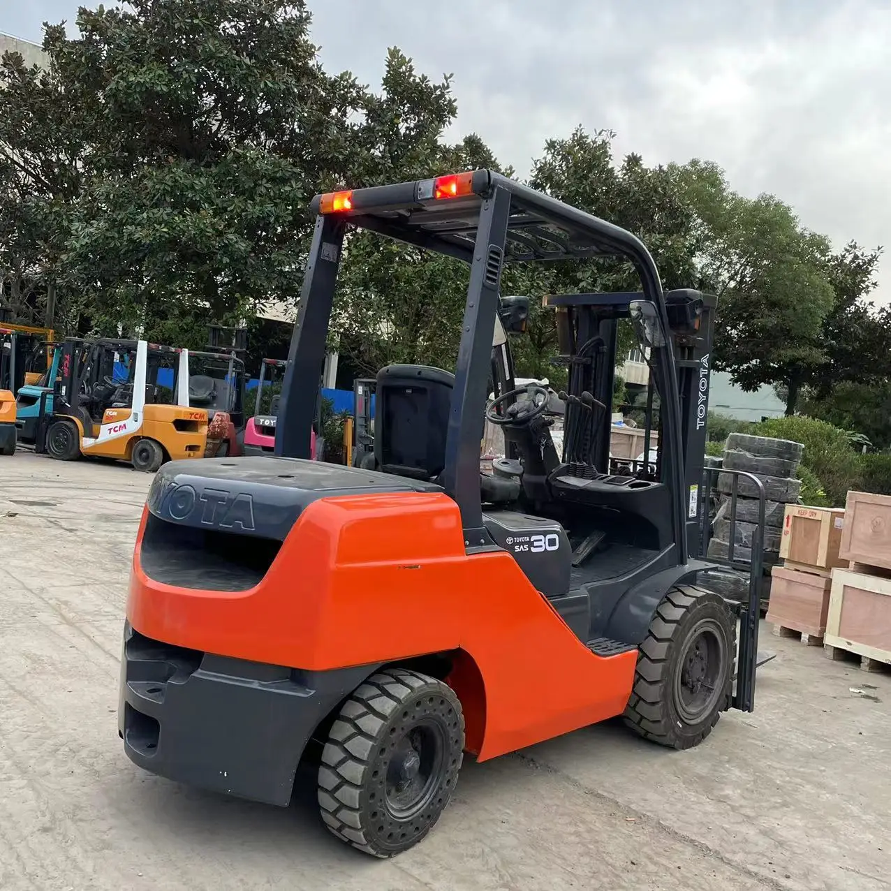 excellent condition  used forklift toyoto 8FD30 forklift  japan 3ton 7ton 10ton  komatsu forklift