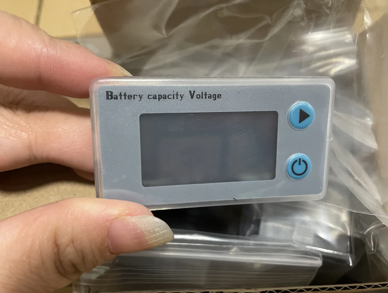 Colorful battery capacity indicator 10-100v suitable for Lithium lead acid lithium iron phosphate nickel metal hydride