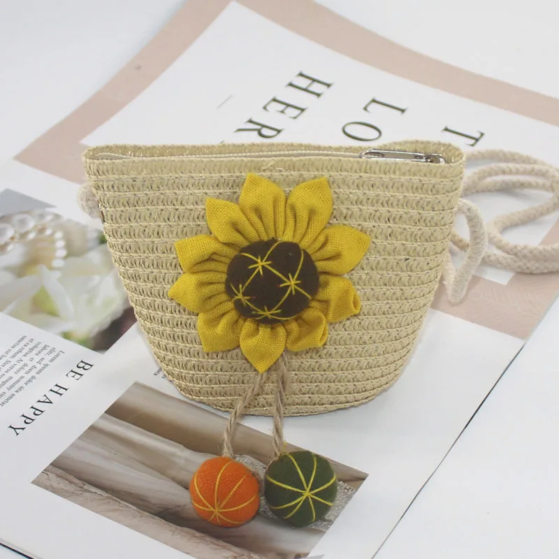 2023 new summer mini cute kids small packet wheat straw woven straw bag beach change crossbody bag wholesale