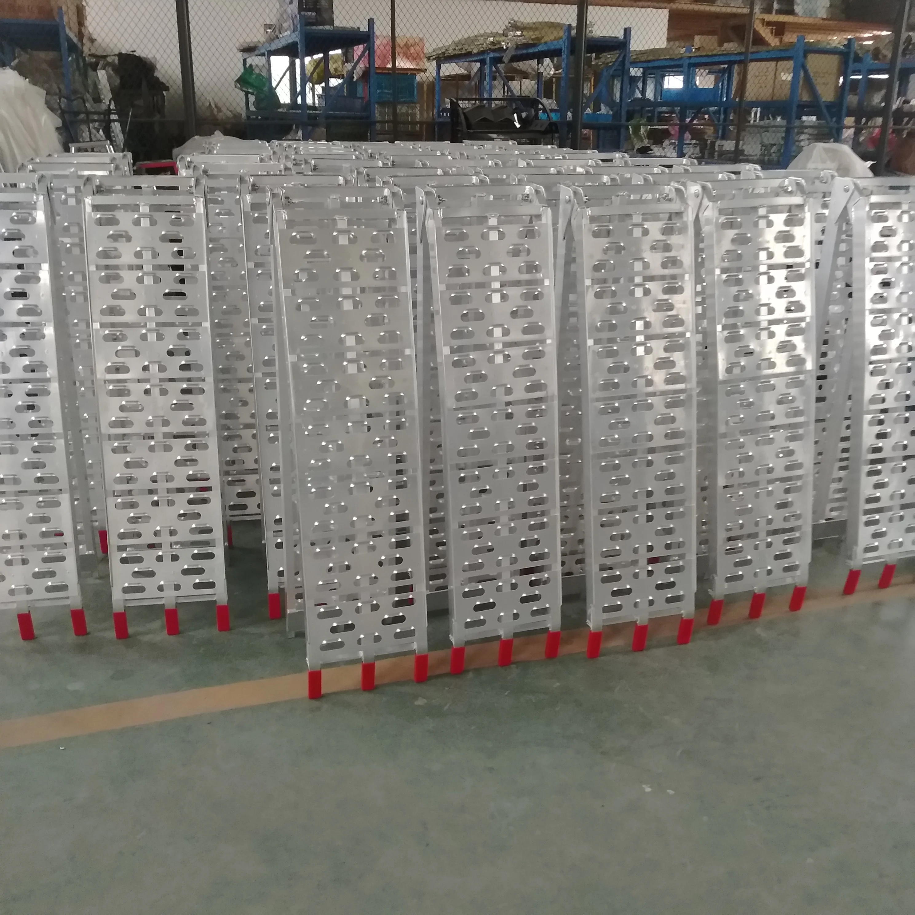 JFG Heavy Duty 340kgs 750LBS Aluminum Folding Ladder Motorcycle ATV Loading Ramp for Pickup Trucks Snow Blower