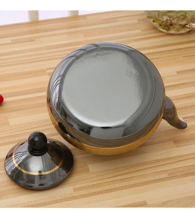 2.5L Factory Wholesale High quality black Mirror polished gold  pot enamel kettle with stainless steel handle