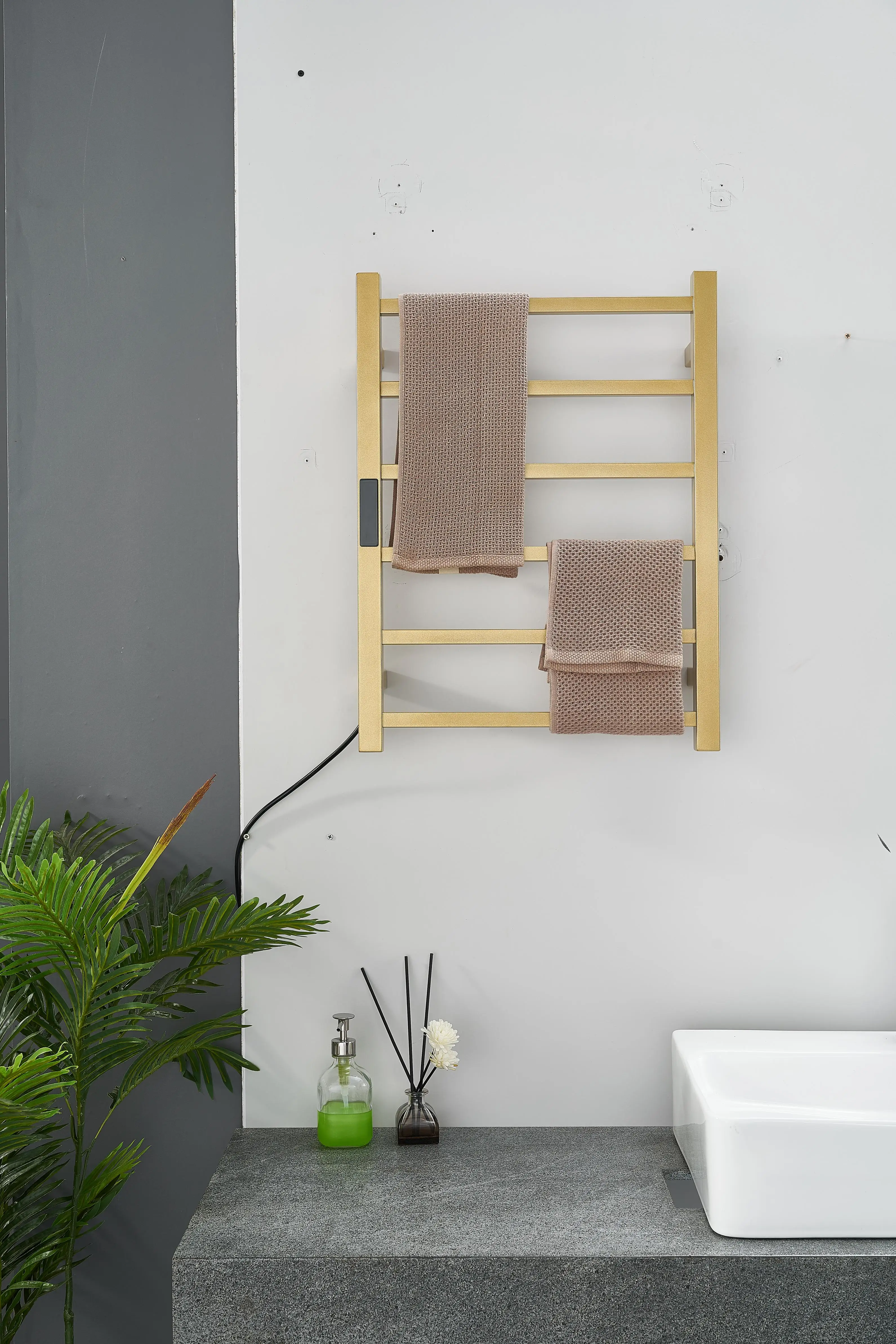 Hotel bathroom Stainless Steel 304 Electric Towel Warmer Gold Electric Heated Towel Rail