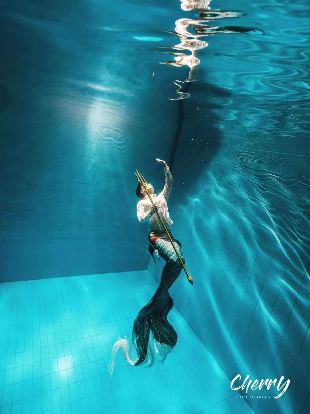 Customized Size Mermaid Long Tail Swimsuit Custom Diving Mermaid Cosplay Costume Swimsuit