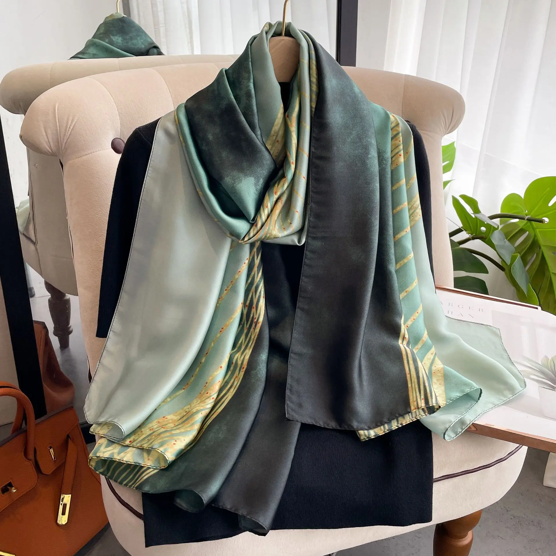 Hot Sell New Flower Printed Pattern Silk Scarves Shawls For Women Soft Large 180*90CM Silk Head Scarf Shawl Muslim Silk Hijabs
