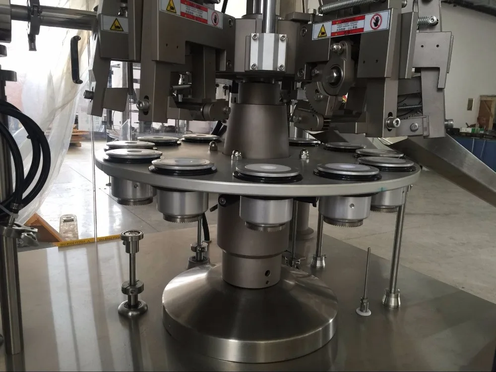 Full automatic Toothpaste Plastic Tube Filling And Sealing Machine