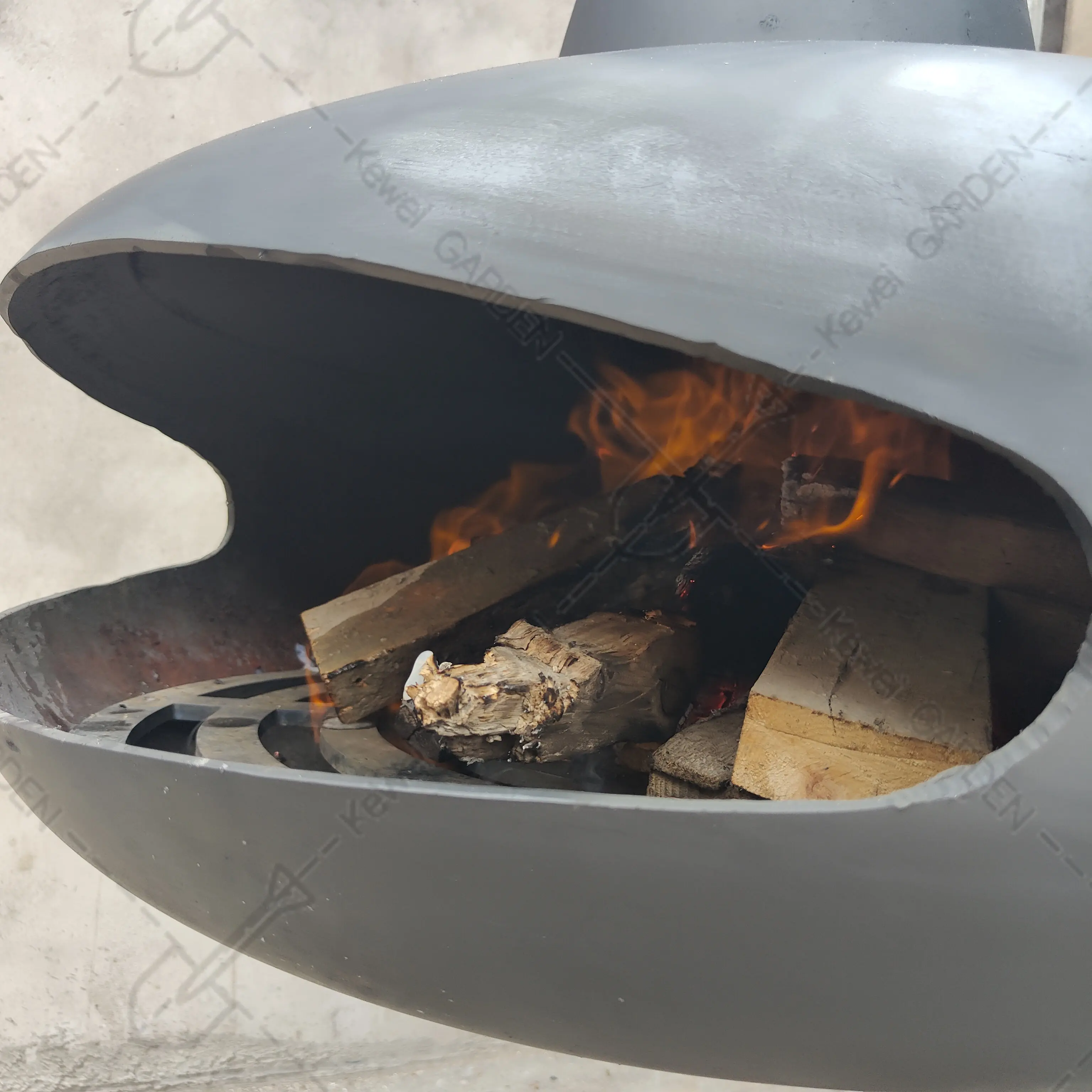 Высокая эффективность черная стена плавучий стальной деревянной стене висит