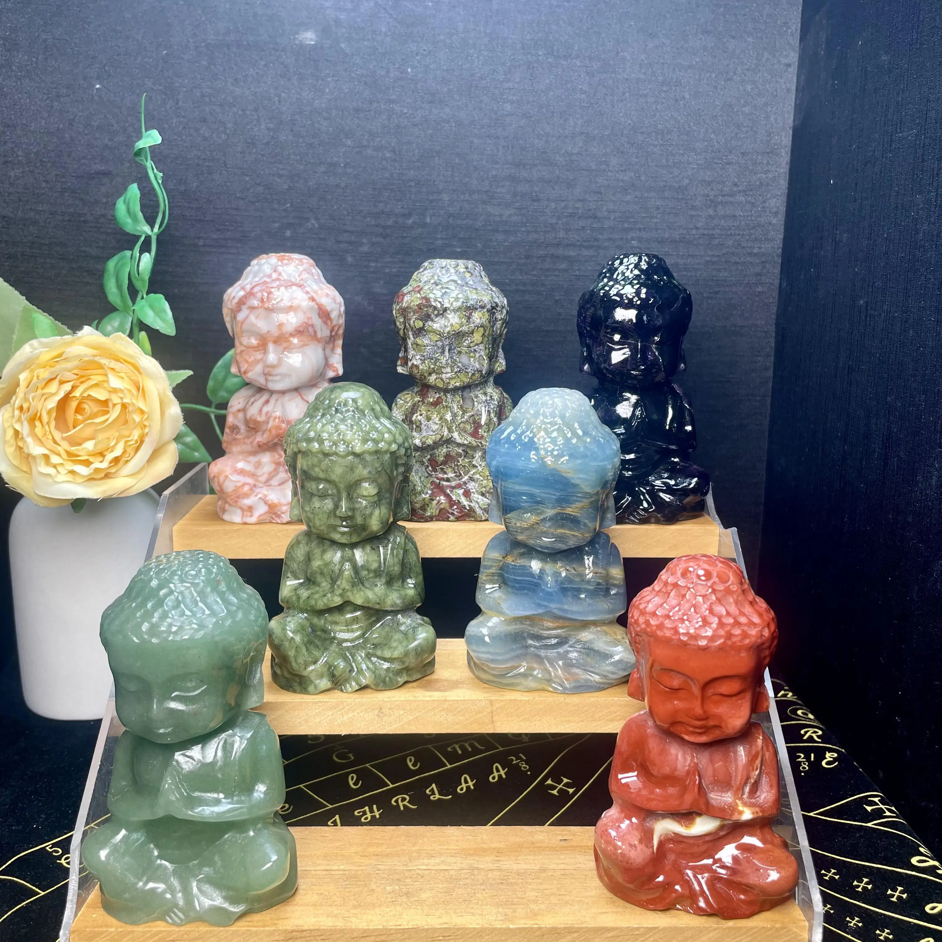 Резная Нефритовая статуя Будды 9 см