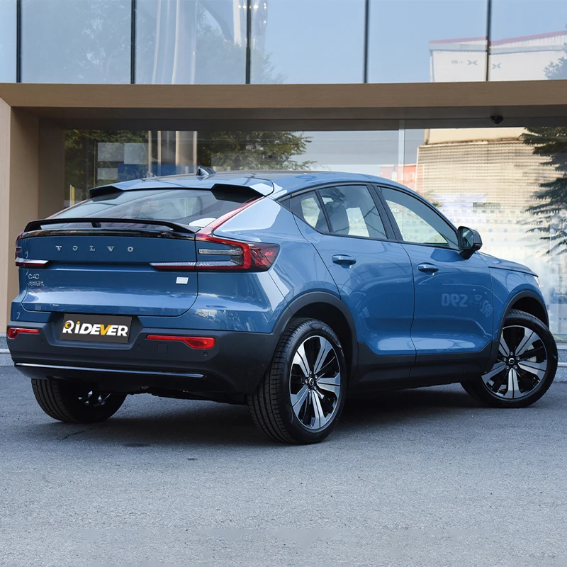 Chinese Manufactured 2022 Long Battery Life Volv o C40 EV Car New Energy Vehicles Large Electric Car Good Used Car on Sale