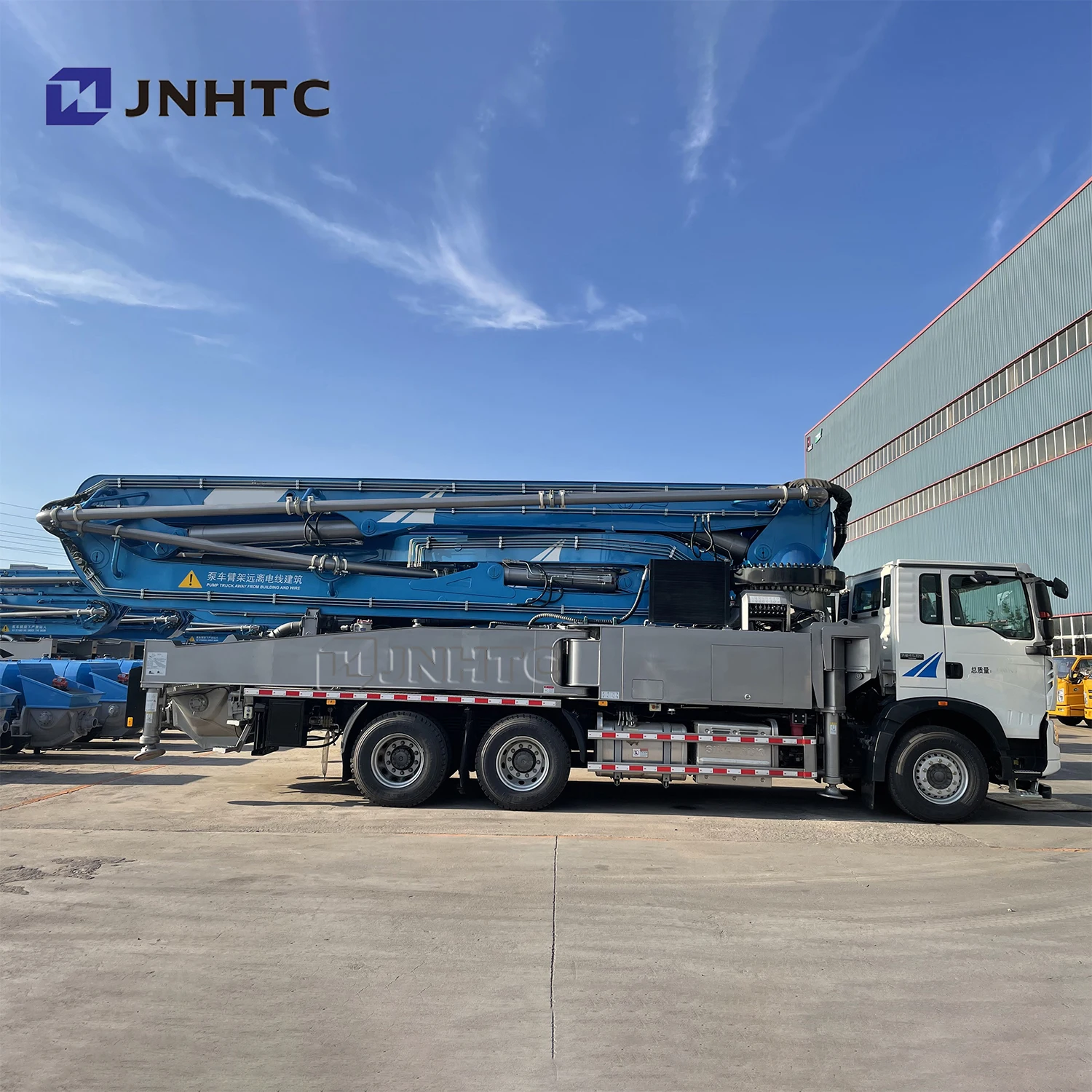 China brand new 38m mobile concrete pump truck with Sinotruk howo chassis good price for sale