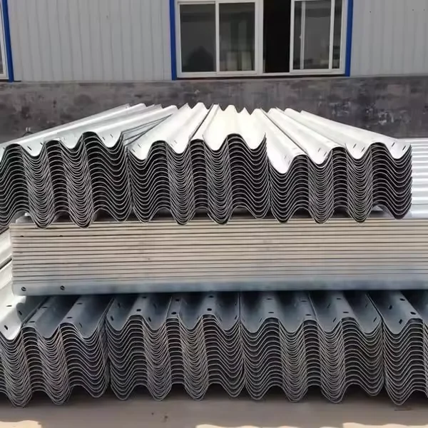 Китайский завод дорожное высококачественное оцинкованное двухволновое ограждение трехволновое Z-колонна