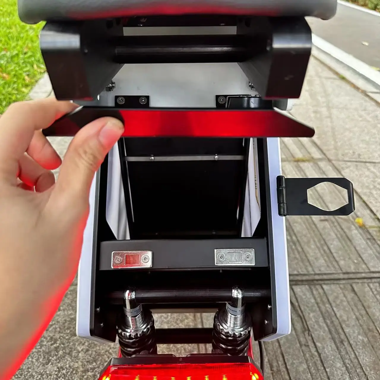 E Dual Motor Scooter Powerful 12000W Adult 72V 10000W 60V 7000W 52V 5000W 2 Seat 2023 Electric Mobile Scooters With Luggage
